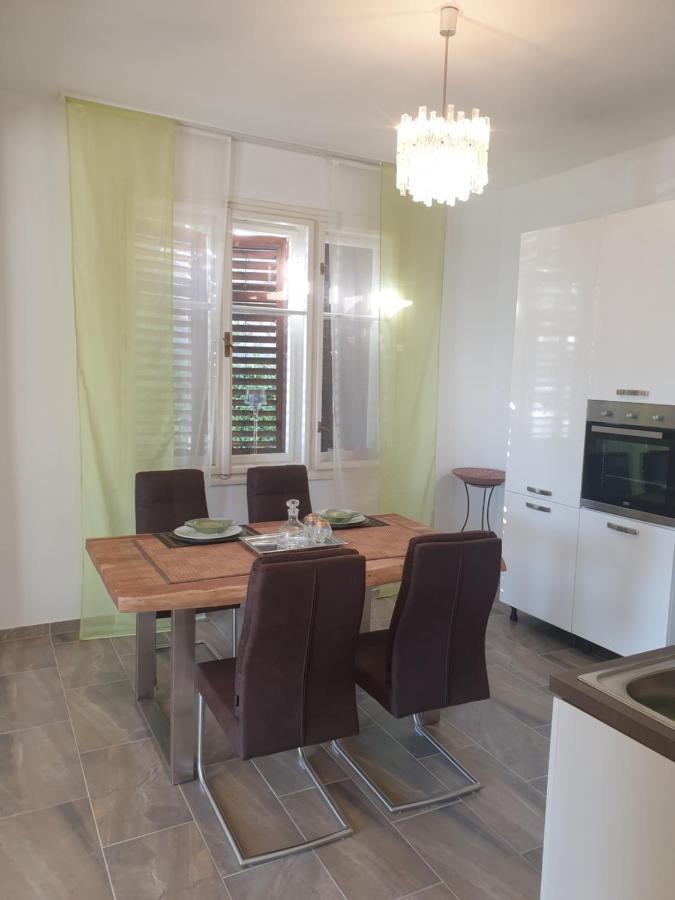 Bella Casa Apartment Senj  Exterior foto